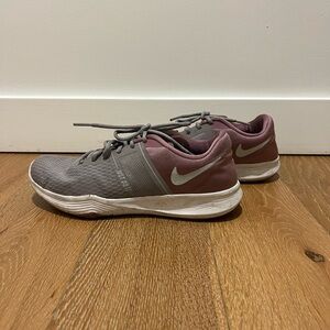 Nike Pink and Gray City Trainer 2 Running Shoes used